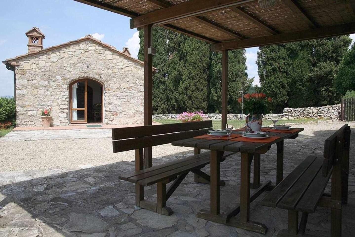 Agriturismo San Silvestro San Donato in Poggio Esterno foto