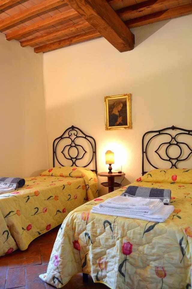 Agriturismo San Silvestro San Donato in Poggio Esterno foto